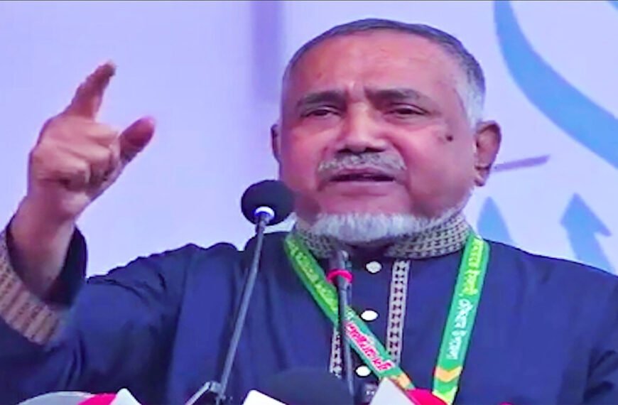 ভারতের বিরুদ্ধে জামায়াত নেতার উস্কানিমূলক বক্তব্য, বাংলাদেশের ৫০ লাখ যুবক যুদ্ধের জন্য প্রস্তুত: ডা. তাহের
