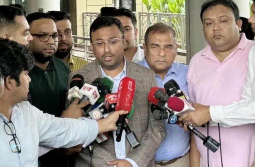 তারেক রহমানের নেতৃত্বে নির্বাচনে অংশ নেবে বিএনপি: হুমায়ুন কবীর