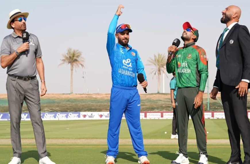 সিরিজ বাঁচানোর লড়াইয়ে ফিল্ডিংয়ে বাংলাদেশ, একাদশে ২ পরিবর্তন