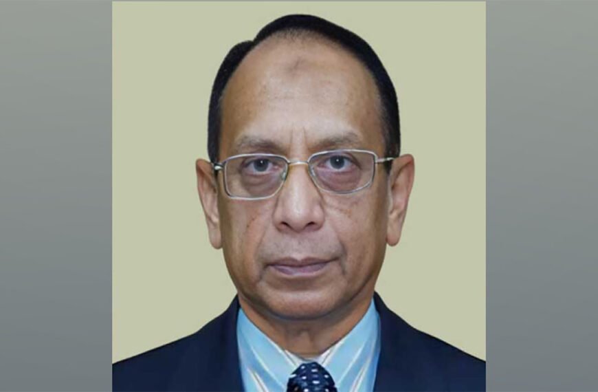 জনপ্রশাসন মন্ত্রণালয়ের নতুন সচিব এহছানুল হক