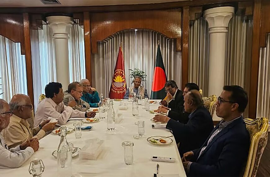 জুলাই সনদ নিয়ে নতুন সংকট, ‘অতি জরুরি’ বৈঠক সন্ধ্যায়