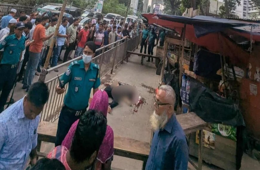 মেট্রোরেলের পিলারের বিয়ারিং স্প্রিং পড়ে পথচারীর মৃত্যু, ট্রেন চলাচল বন্ধ