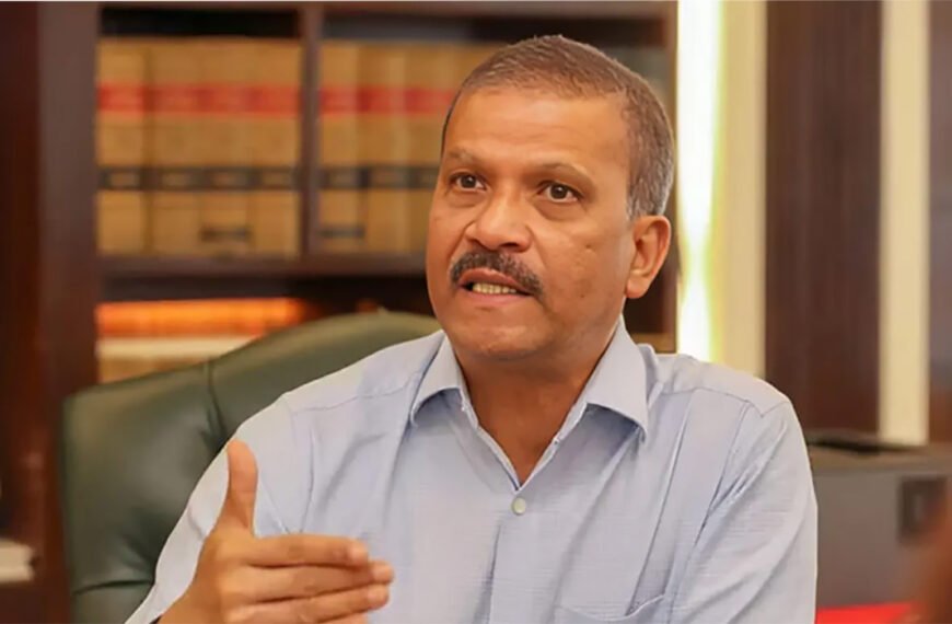 ফেব্রুয়ারিতে নির্বাচন করতে সরকার বদ্ধপরিকর : আইন উপদেষ্টা