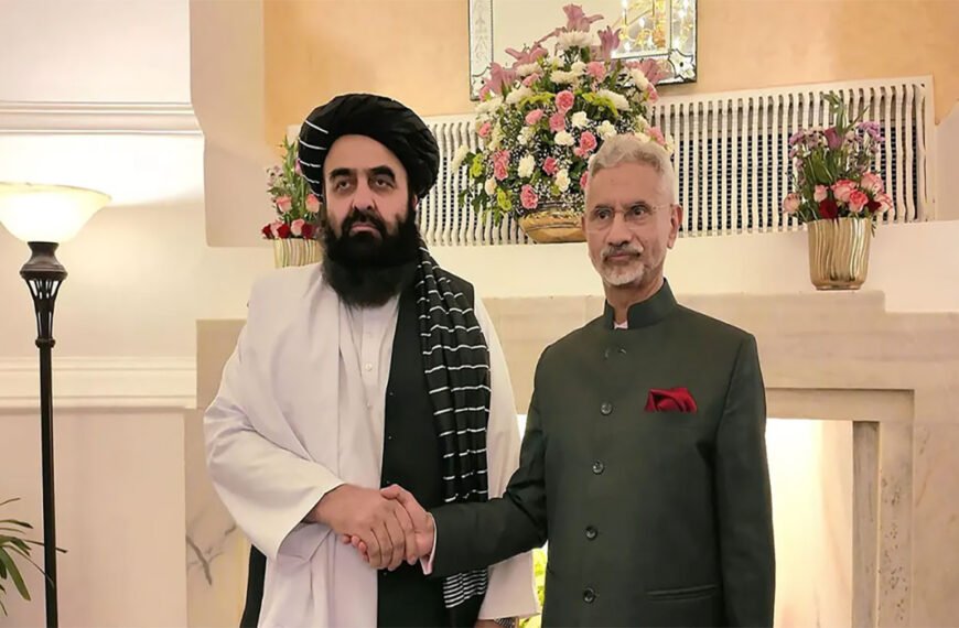 ভারতে গিয়ে পাকিস্তানকে শান্তির পথে চলার আহ্বান আফগান পররাষ্ট্রমন্ত্রীর