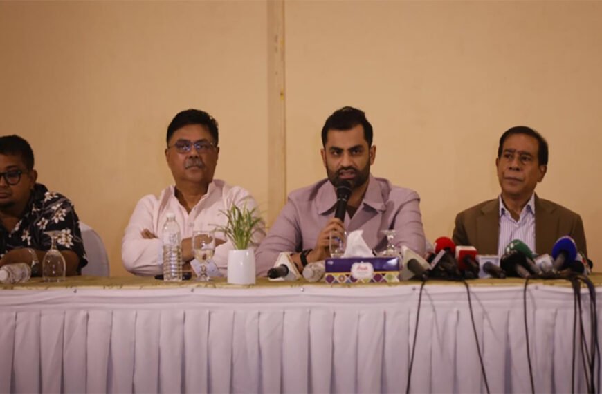 বুলবুলকে অবৈধ সভাপতি দাবি, ক্রিকেট বর্জনের ঘোষণা ৪৮ ক্লাবের