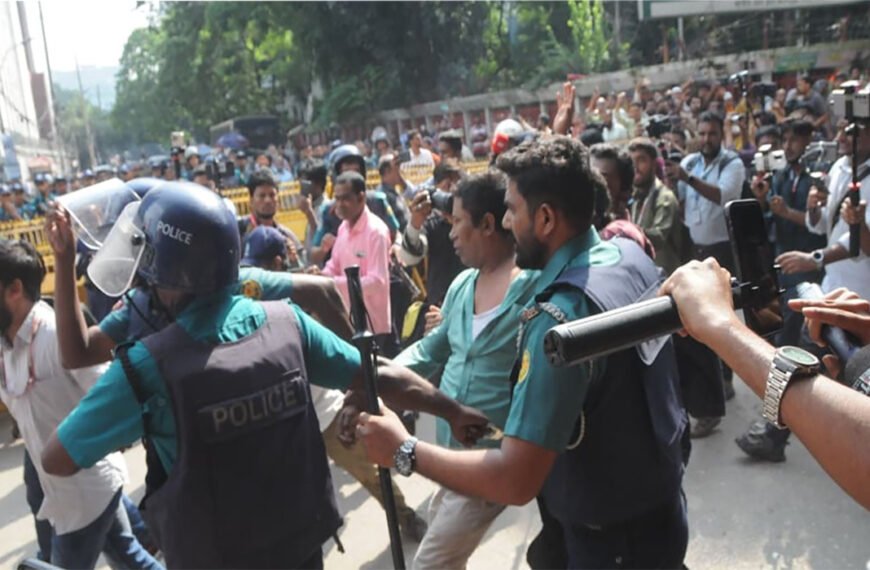সোমবার থেকে অনির্দিষ্টকালের কর্মবিরতি ঘোষণা এমপিওভুক্ত শিক্ষক-কর্মচারীদের