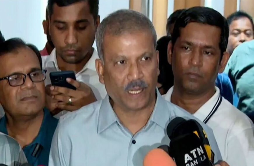 তত্ত্বাবধায়ক নয়, এ সরকারের নিরপেক্ষ ভূমিকা চেয়েছে বিএনপি: আইন উপদেষ্টা