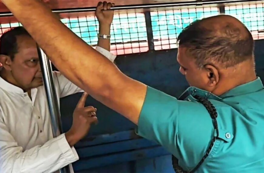 প্রিজন ভ্যানে পুলিশ সদস্যের সঙ্গে বাগবিতণ্ডায় জড়ান ইনু