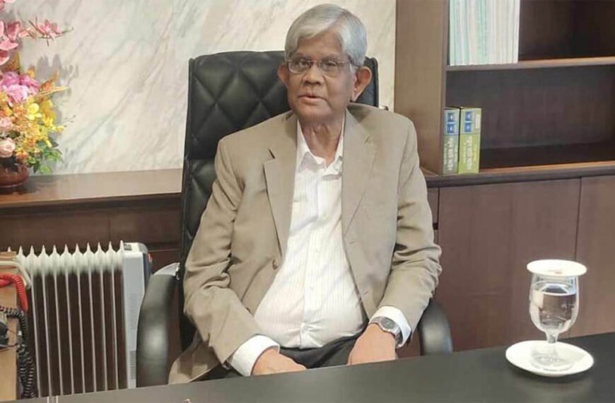 দ্বিপাক্ষিক বাণিজ্যে আগ্রহী পাকিস্তান : অর্থ উপদেষ্টা