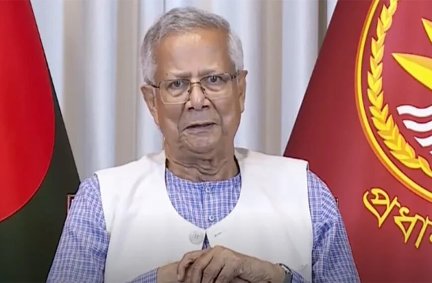 আন্দোলনরত শিক্ষকরা নবউদ্যমে শ্রেণিকক্ষে ফিরবেন, আশা প্রধান উপদেষ্টার