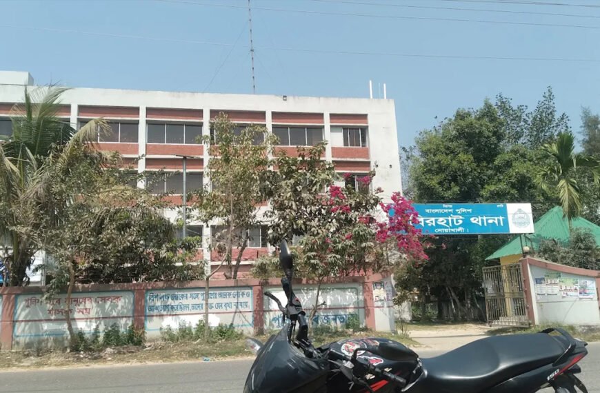 নোয়াখালীতে ট্রাকের চাপায় অটোরিকশার ছয় যাত্রী নিহত 