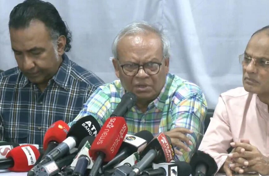 লুটের টাকায় ককটেল কিনে নাশকতা করছে আওয়ামী লীগ: রুহুল কবির রিজভী