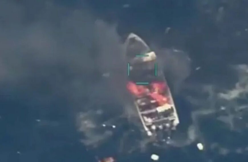 ক্যারিবিয়ান সাগরে মাদকবাহী নৌকায় হামলা, নিহত ৩: যুক্তরাষ্ট্র