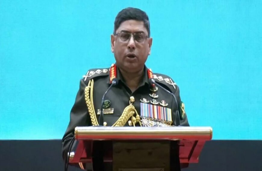 সুষ্ঠু নির্বাচন আয়োজনে ইসিকে সর্বাত্মক সহযোগিতা করবে সেনাবাহিনী: সেনাপ্রধান