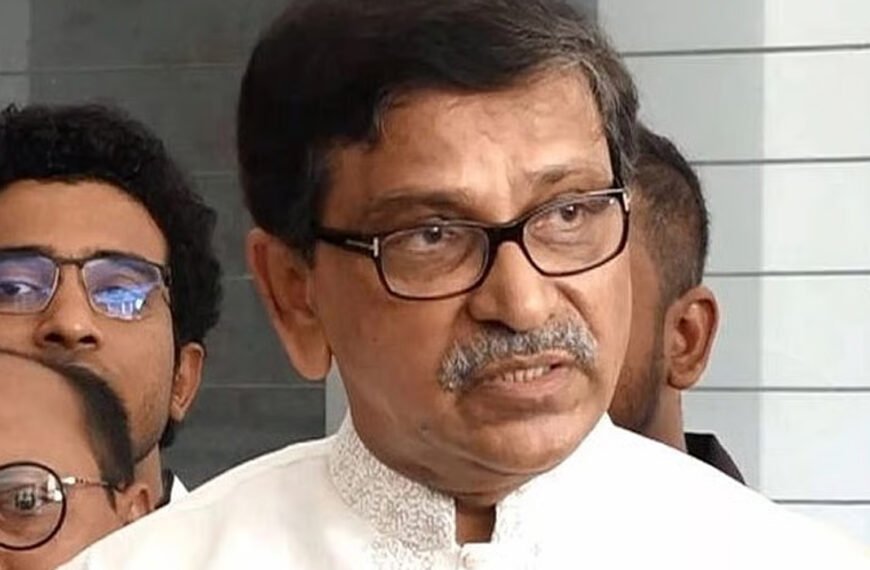 মানবতাবিরোধী অপরাধ মামলায় মাহবুব উল আলম হানিফসহ ৪ জনের বিচার শুরু