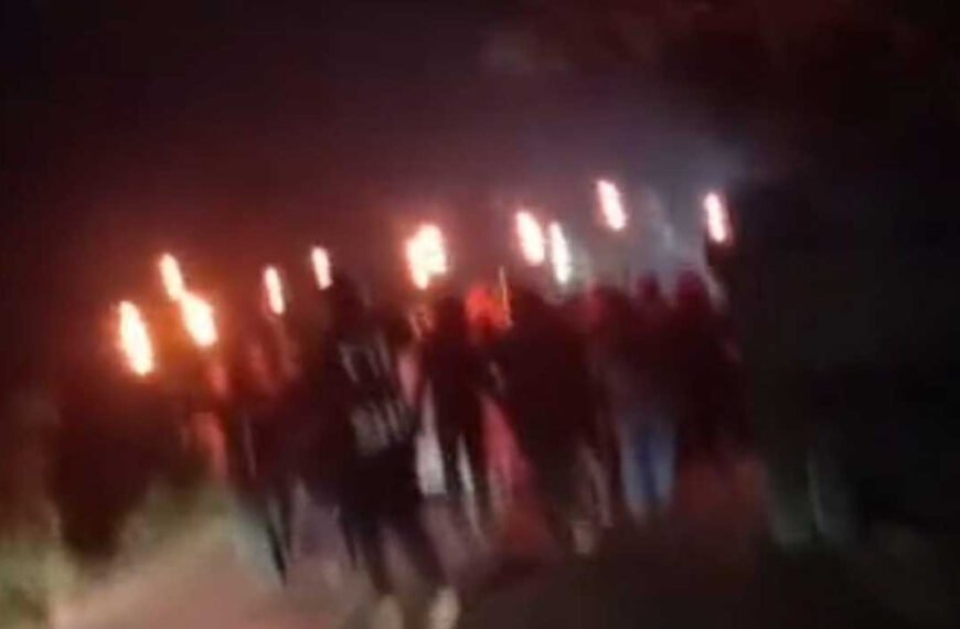 ফটিকছড়িতে রাতের আঁধারে আ.লীগের ঝটিকা মিছিল