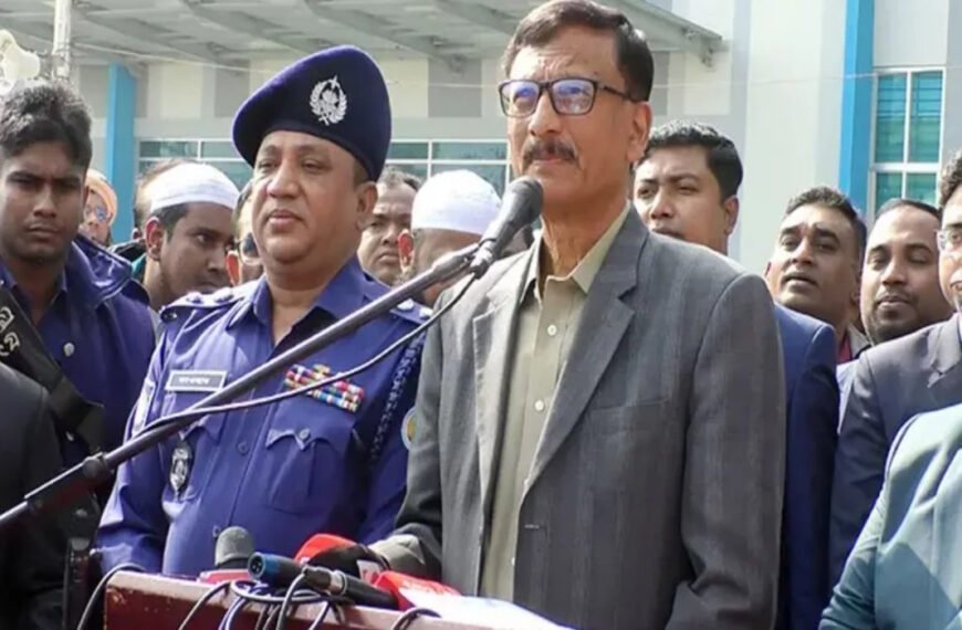 অন্তর্বর্তী সরকার কোনো দলের পক্ষে নয়: পররাষ্ট্র উপদেষ্টা তৌহিদ হোসেন