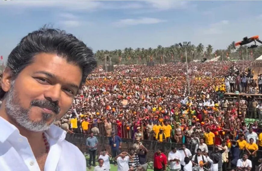 ৯০ হাজার ভক্ত নিয়ে শেষ সিনেমার গান প্রকাশ করলেন বিজয়