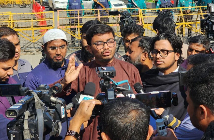 হাদির ওপর হামলা: স্বরাষ্ট্র উপদেষ্টার পদত্যাগ দাবি