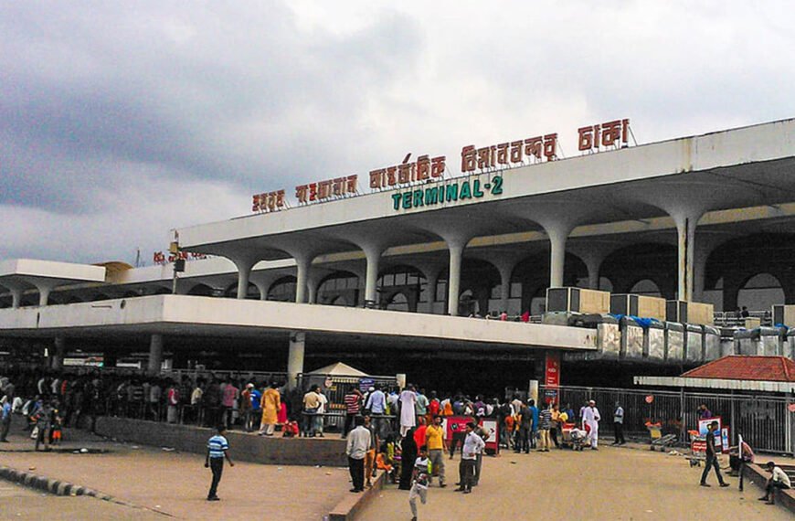 তারেক রহমানকে স্বাগত জানাতে বিমানবন্দরে বিএনপির শীর্ষ নেতারা