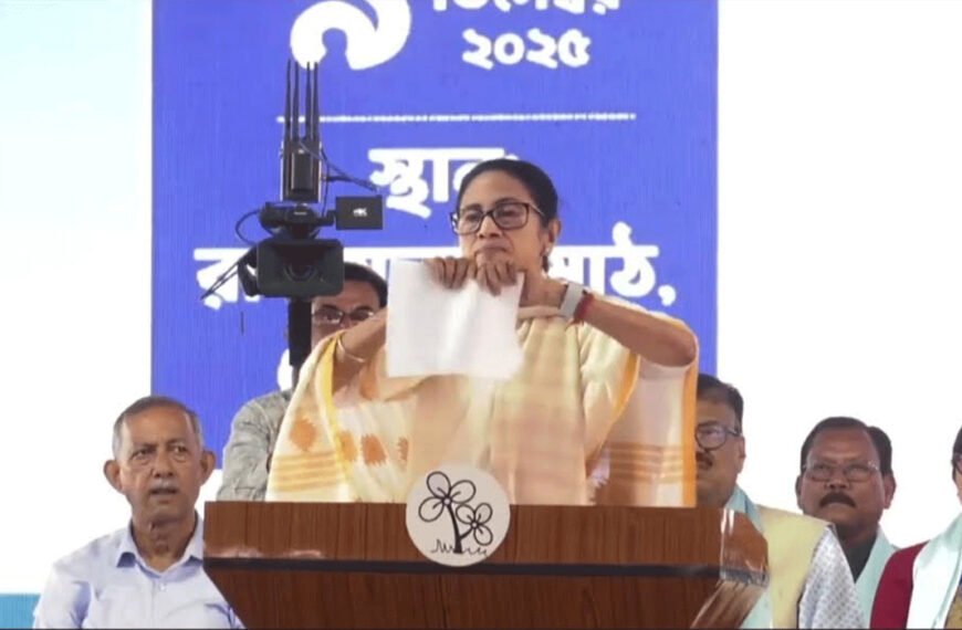 সীমান্তে বিএসএফের ‘অত্যাচার’ অভিযোগে সরব মমতা