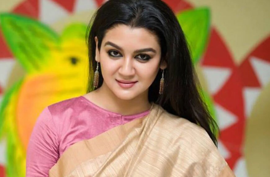 ঈশ্বরদীতে আট কুকুরছানা হত্যা, খুনির কঠোরতম শাস্তি চাই: জয়া আহসান