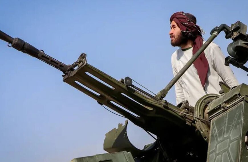 পাল্টাপাল্টি হামলার মধ্যেই পাকিস্তানের সঙ্গে আলোচনায় বসতে চায়&hellip;