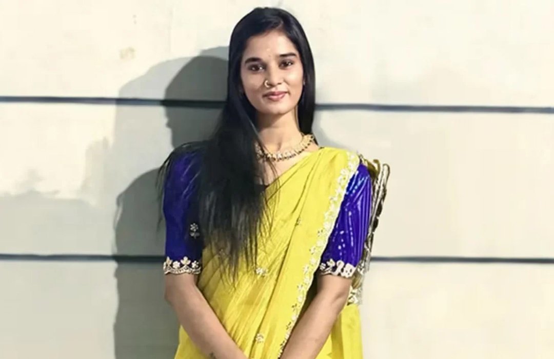 ভারতীয় ইউটিউবারের ঝুলন্ত মরদেহ উদ্ধার, ডায়েরিতে লেখা ‌‘ও আর আমার নেই’