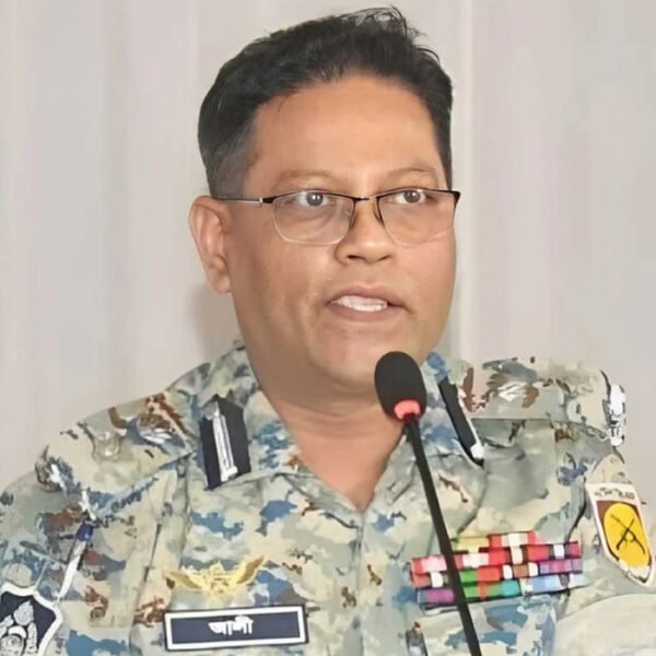 পুলিশের নতুন আইজিপি আলী হোসেন ফকির