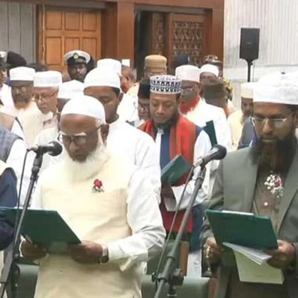 শপথ নিলেন জামায়াতে ইসলামীর নির্বাচিত সদস্যরা