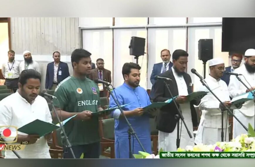 শপথ নিলেন এনসিপির নির্বাচিত সংসদ সদস্যরা