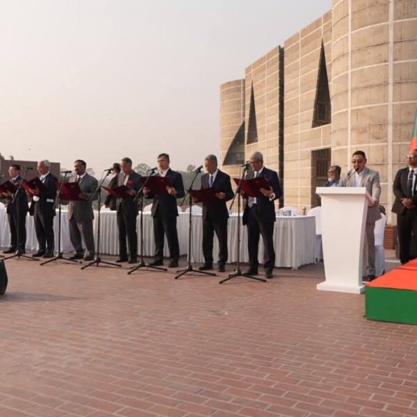 প্রতিমন্ত্রী হিসেবে শপথ নিলেন যারা