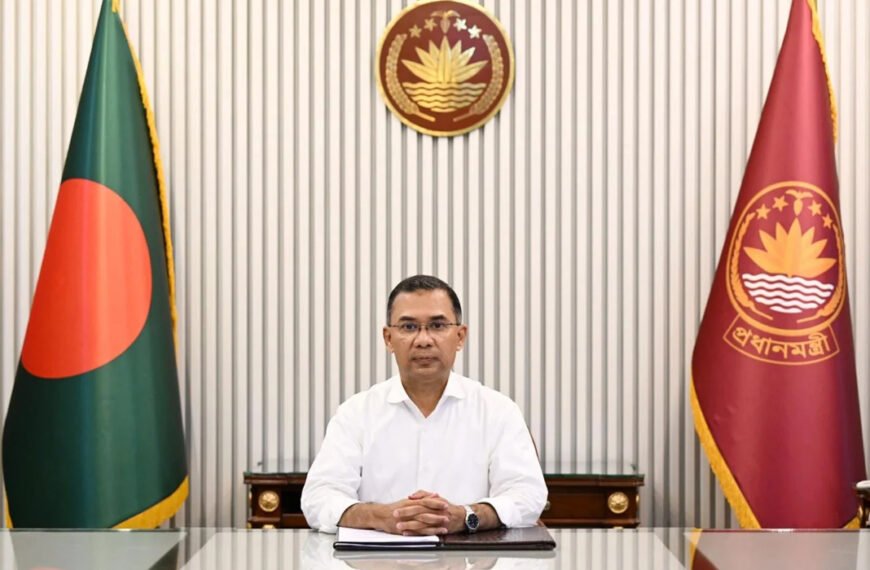 অভিনন্দন সংবলিত বিলবোর্ড দ্রুত অপসারণের নির্দেশ প্রধানমন্ত্রীর