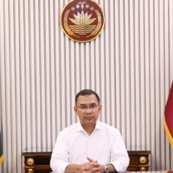 ঈদের ছুটির পর দ্বিতীয় দিনও সকাল ৯টায় সচিবালয়ে প্রধানমন্ত্রী