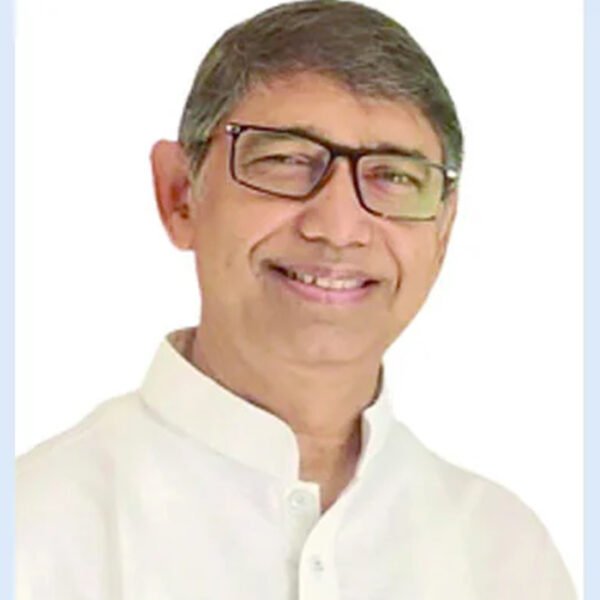 খালেদা জিয়া বারবার গণতন্ত্র ফিরিয়েছেন