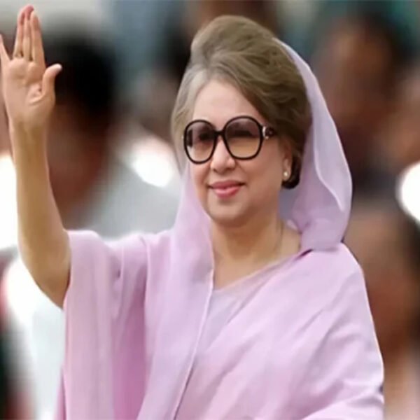 ‘গণতন্ত্রের অগ্রযাত্রায় শ্রেষ্ঠ অদম্য নারী’ সম্মাননায় ভূষিত হচ্ছেন বেগম খালেদা জিয়া