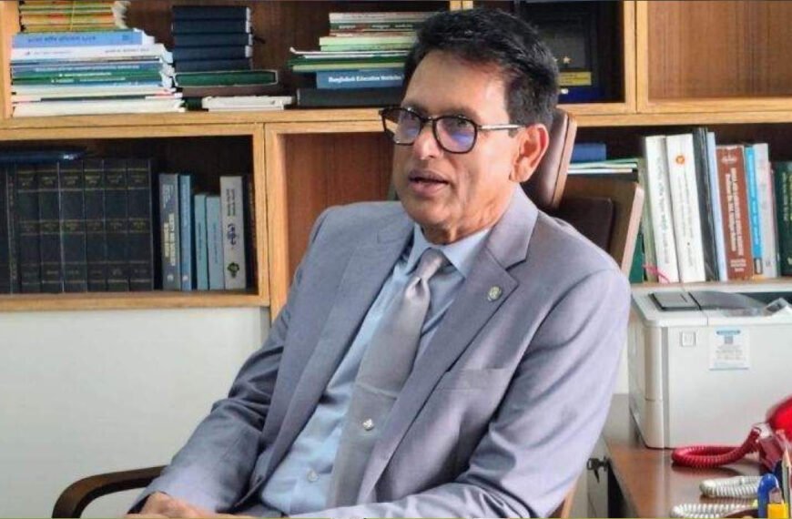 ঢাকা সেন্ট্রাল ইউনিভার্সিটি সংকট সমাধানে অংশীজনের সাথে আলোচনা করা হবে: শিক্ষামন্ত্রী