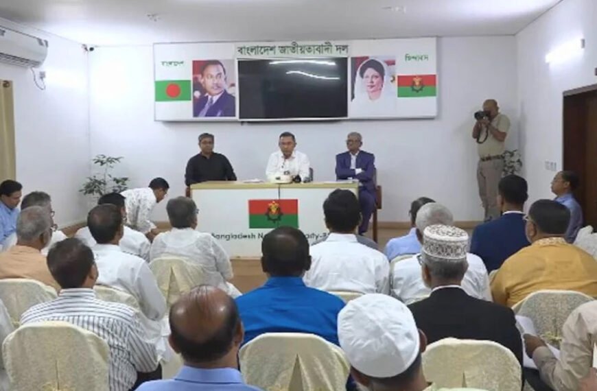 নবনিযুক্ত জেলা পরিষদ প্রশাসকদের সঙ্গে প্রধানমন্ত্রীর বৈঠক