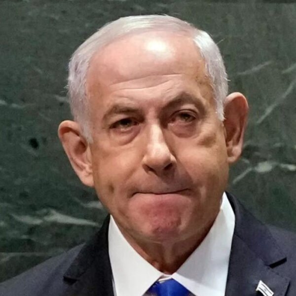 নেতানিয়াহুকে ‘খুঁজে বের করে হত্যার’ ঘোষণা দিল ইরান