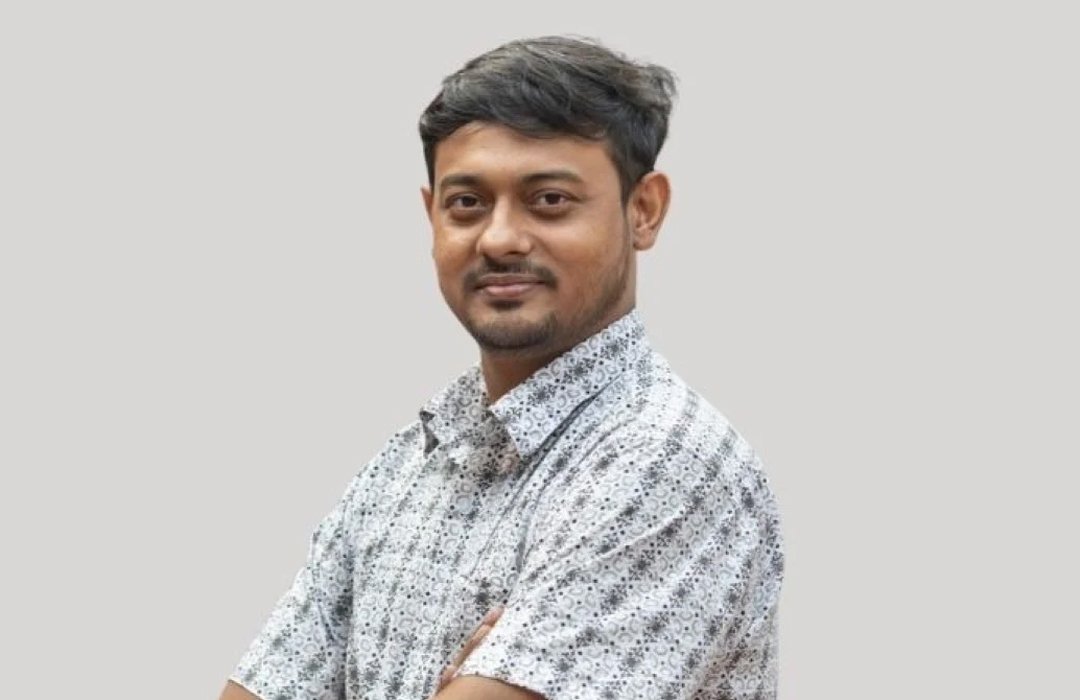 নাসীরুদ্দীন পাটওয়ারীকে আদালতে তলব