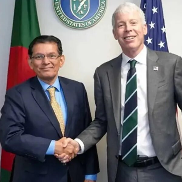 যুক্তরাষ্ট্রের সহায়তা চাইল বাংলাদেশ: জ্বালানি নিরাপত্তা নিয়ে ওয়াশিংটনে উচ্চপর্যায়ের বৈঠক