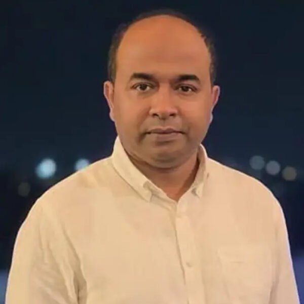 লন্ডন হাইকমিশনের প্রেস মিনিস্টার পদ থেকে আকবর হোসেনের পদত্যাগ