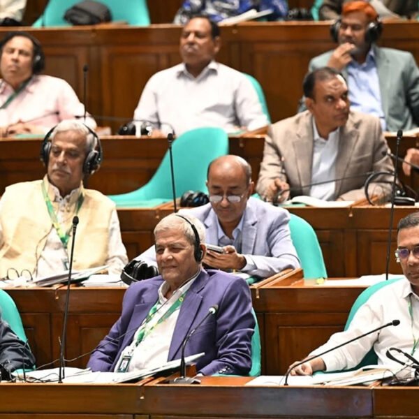 আজ থেকে দিনে দুই সেশনে চলবে সংসদ অধিবেশন