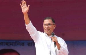 ঘরের ছেলে ফিরলেন প্রধানমন্ত্রী হয়ে, আনন্দে মাতোয়ারা বগুড়া