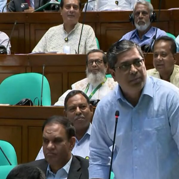 জাতীয় ঐক্যের প্রয়োজনীয়তার ওপর গুরুত্বারোপ এলজিআরডি প্রতিমন্ত্রীর