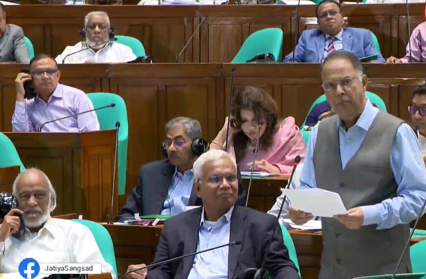 জ্বালানি সরবরাহ স্বাভাবিক রাখতে কাজ করছে সরকার: বিদ্যুৎ ও জ্বালানি মন্ত্রী