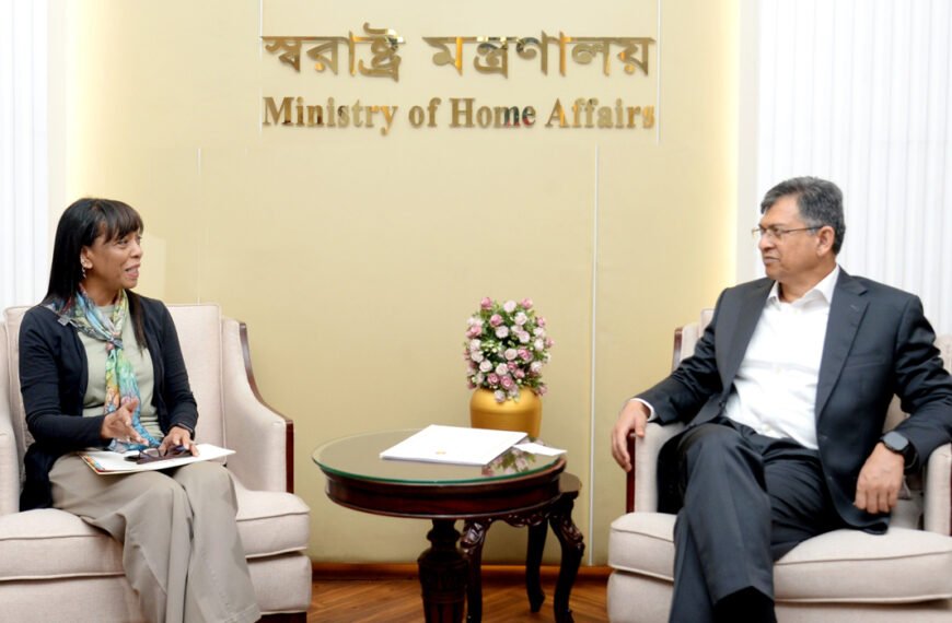 স্বরাষ্ট্রমন্ত্রীর সঙ্গে জাতিসংঘের আবাসিক সমন্বয়কারীর সৌজন্য সাক্ষাৎ
