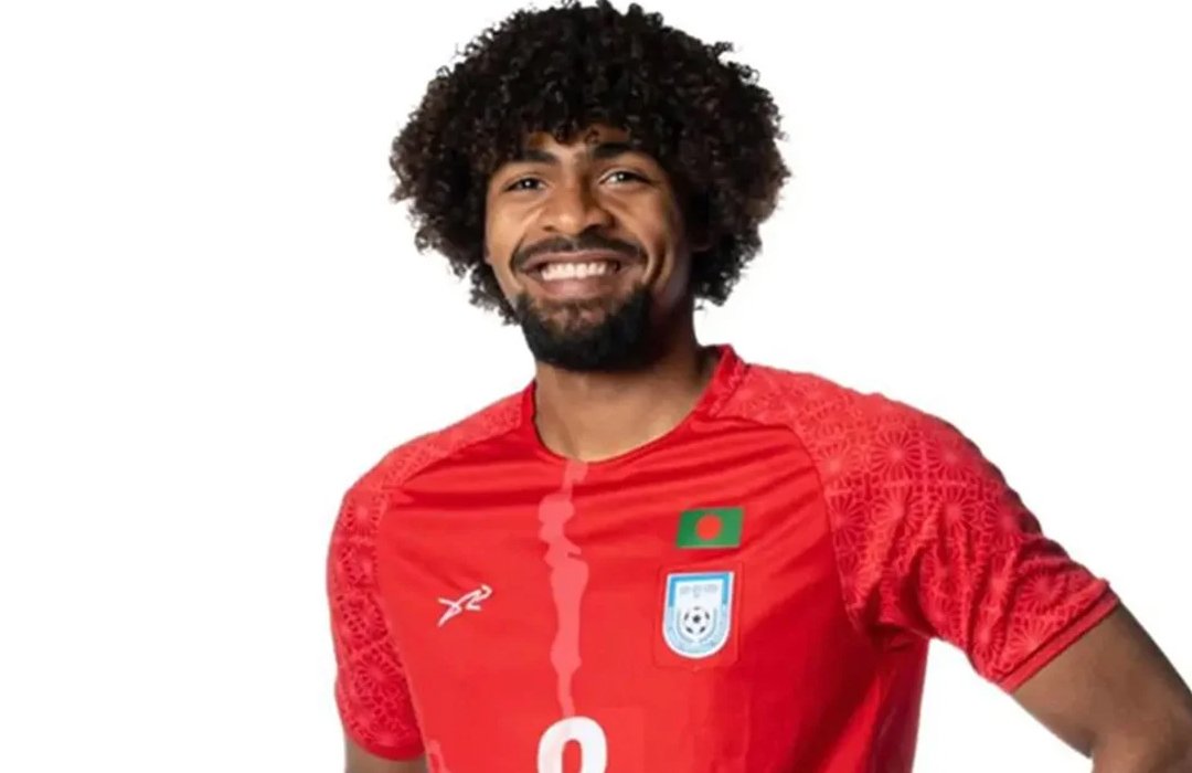 আকস্মিক ঢাকায় আসছেন হামজা চৌধুরী