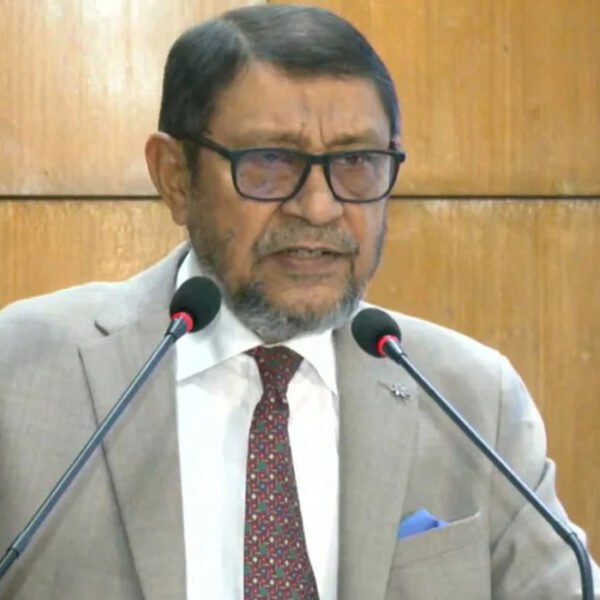 জুলাই-আগস্টে দেশে ডেঙ্গুর প্রকোপ বাড়ার আশঙ্কা স্বাস্থ্যমন্ত্রীর