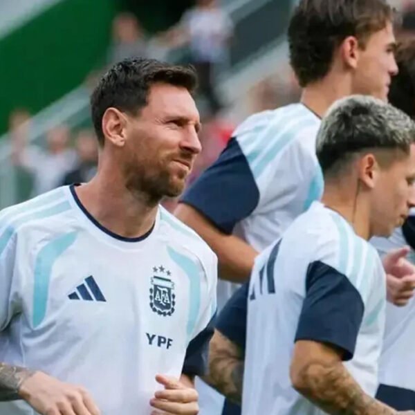 ফাইনালে আর্জেন্টিনার একাদশে দুই জায়গায় ধোঁয়াশা, কী ভাবছেন স্কালোনি?